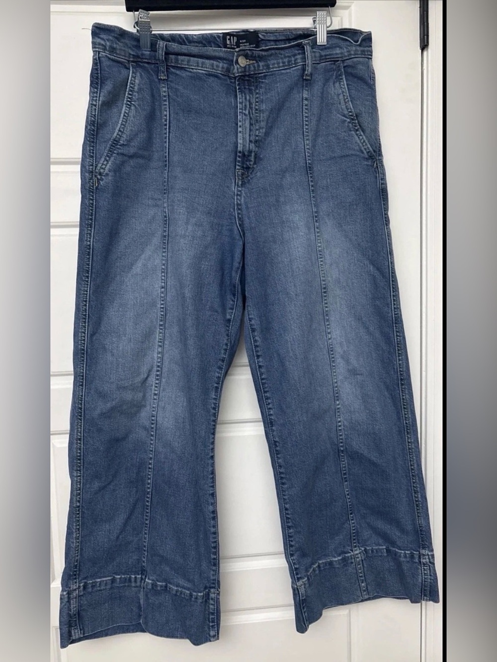 GAP Women's Denim High Rise Wide Leg Crop Jeans Sz 16 R 33